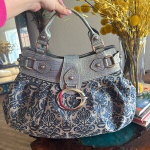 Guess 2000’s boho slouchy bag